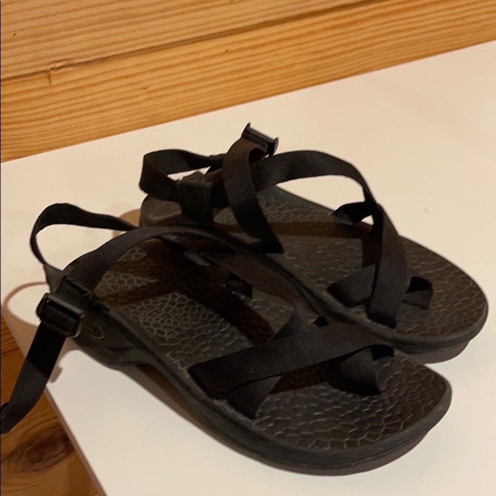 men’s chacos